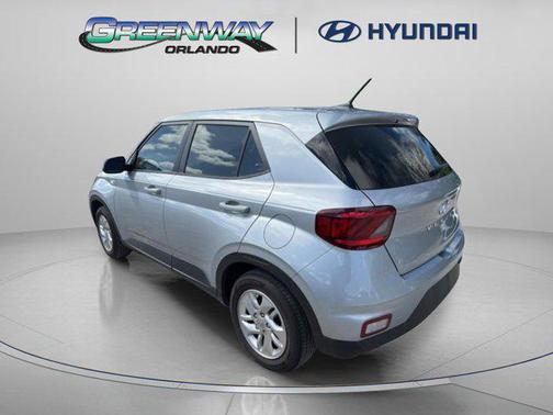 2023 Hyundai VENUE SE