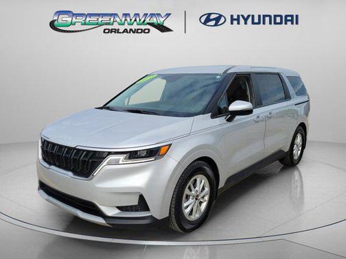 2023 Kia Carnival LX