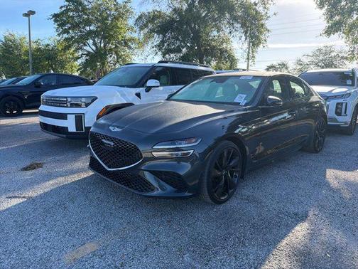 Hallasan Green 2023 Genesis G70 2.0T RWD