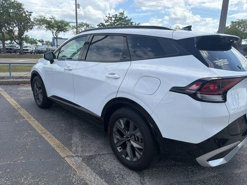 2024 Kia Sportage SX