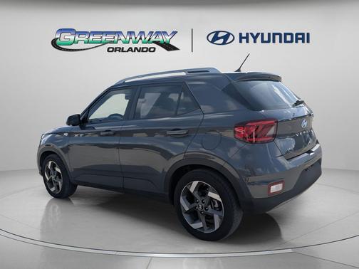 Ecotronic Gray 2025 Hyundai VENUE SEL