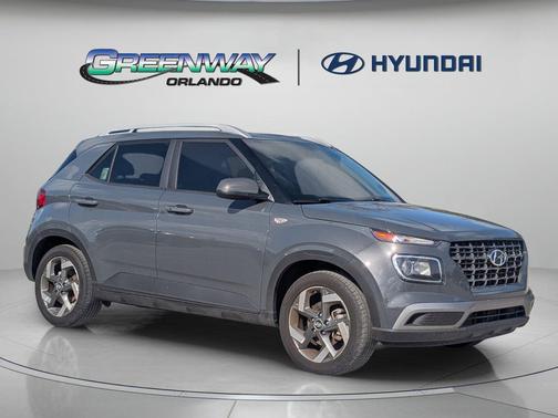 Ecotronic Gray 2025 Hyundai VENUE SEL