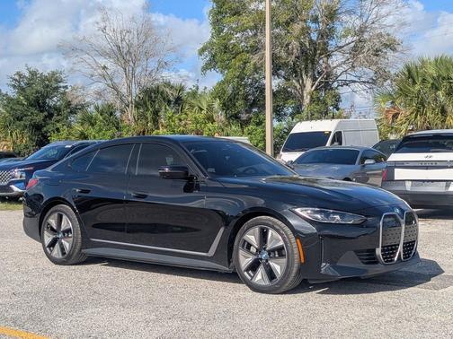 Black Sapphire Metallic 2023 BMW i4 Gran Coupe eDrive40