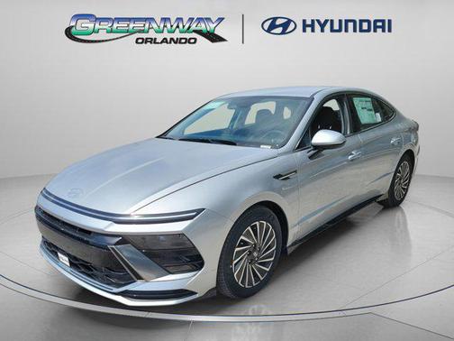 2025 Hyundai SONATA Hybrid SE