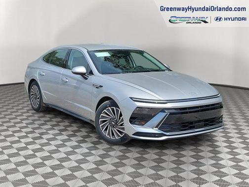 2025 Hyundai SONATA Hybrid SE