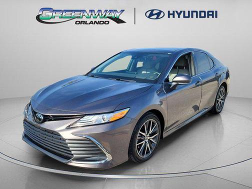 2023 Toyota Camry XLE