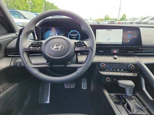 2025 Hyundai ELANTRA Sport