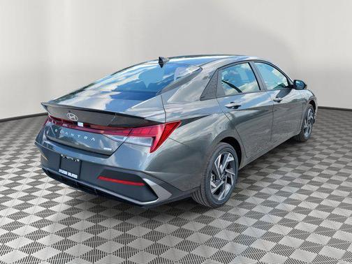 2025 Hyundai ELANTRA Sport