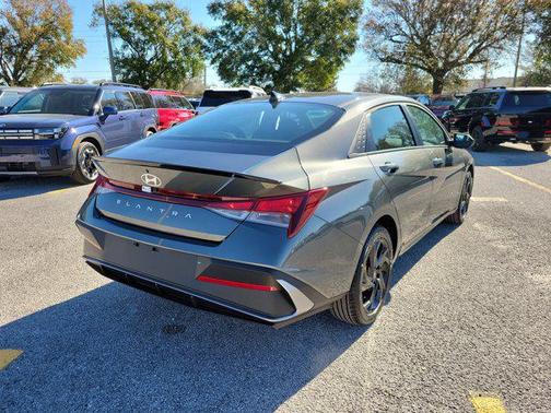 2026 Hyundai ELANTRA Sport