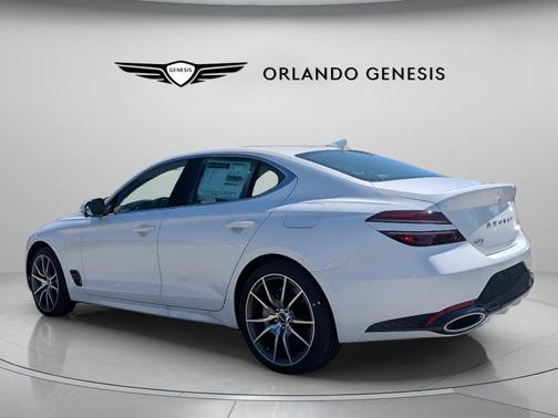 Uyuni White 2026 Genesis G70 2.5T AWD Prestige
