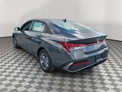 2025 Hyundai ELANTRA HEV Blue