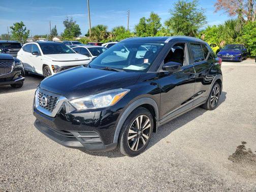 2019 Nissan Kicks SV