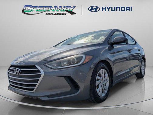 2018 Hyundai ELANTRA SE