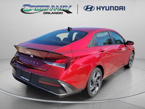 2025 Hyundai ELANTRA Sport