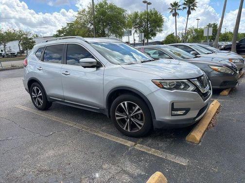2018 Nissan Rogue SL