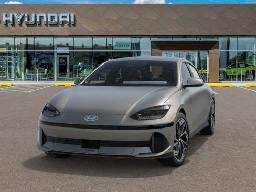 2025 Hyundai IONIQ 6 SE