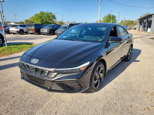 2026 Hyundai ELANTRA Sport