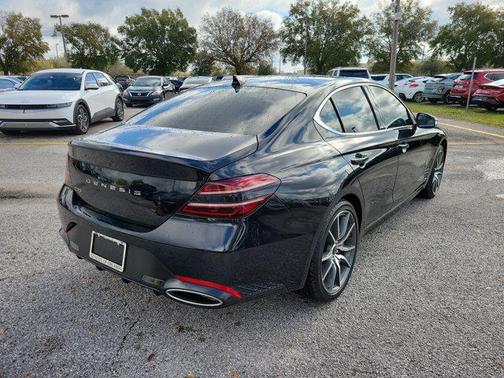 2024 Genesis G70 2.5T RWD