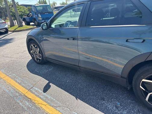 2022 Hyundai IONIQ 5 SEL