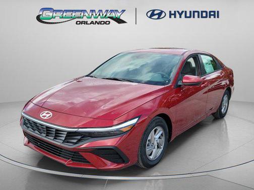 2025 Hyundai ELANTRA SE
