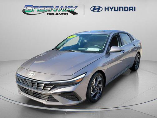 2025 Hyundai ELANTRA SEL