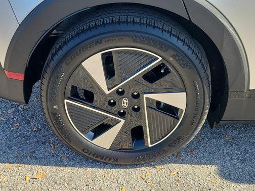 Gravity Gold Matte 2025 Hyundai IONIQ 5 SEL