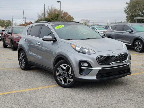 2022 Kia Sportage EX