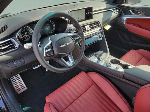 2025 Genesis G70 2.5T AWD