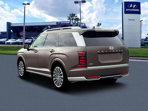 Earthy Brass Matte 2026 Hyundai Palisade Hybrid Calligraphy
