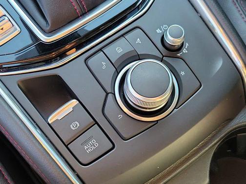 2021 Mazda CX-5 Carbon Edition