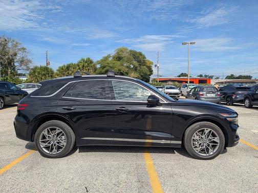 Vik Black 2025 Genesis GV70 2.5T AWD