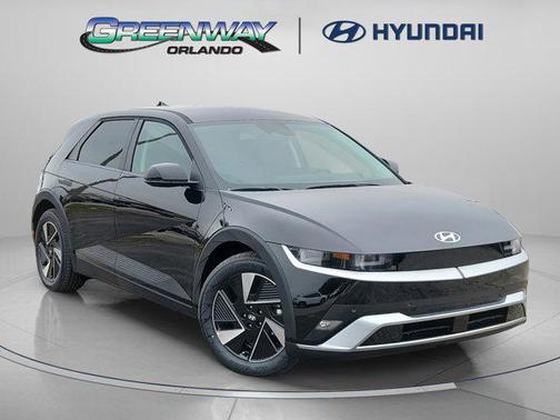 2025 Hyundai IONIQ 5 SE