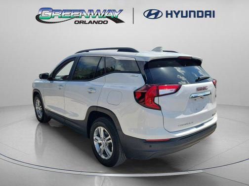 2022 GMC Terrain SLE