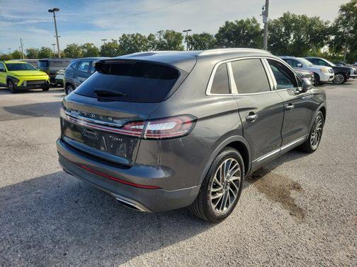 2019 Lincoln Nautilus Reserve