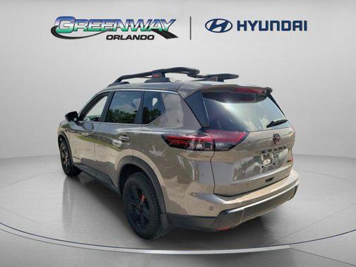 2025 Nissan Rogue Rock Creek