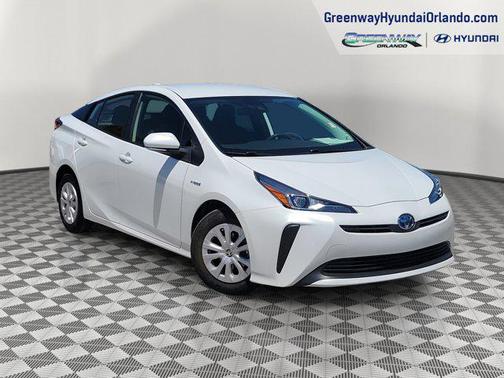 2021 Toyota Prius L