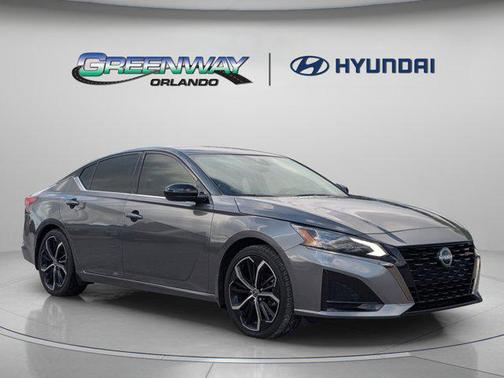 Gun Metallic 2024 Nissan Altima SR FWD