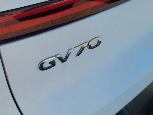 2024 Genesis GV70 2.5T AWD