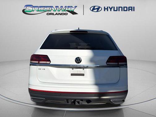 2022 Volkswagen Atlas 3.6L SE w/Technology