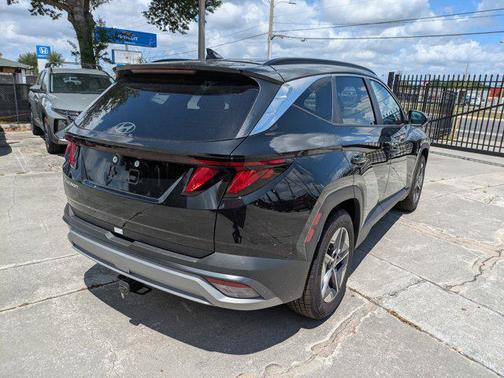 Phantom Black 2026 Hyundai TUCSON SEL