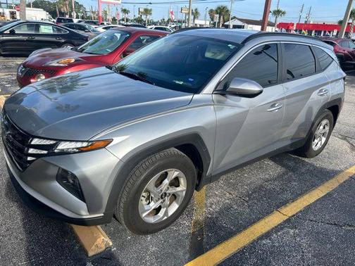 Shimmering Silver 2024 Hyundai TUCSON SEL
