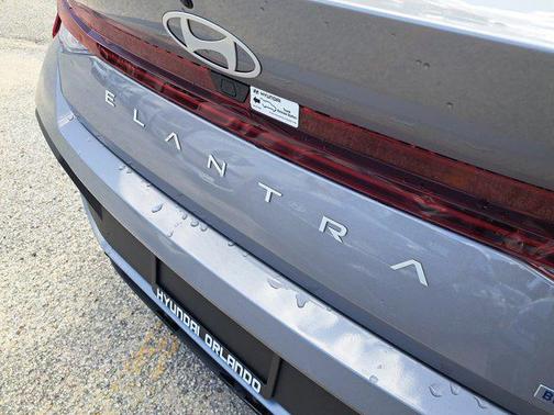 2025 Hyundai ELANTRA HEV Blue