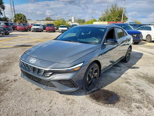 2026 Hyundai ELANTRA Sport