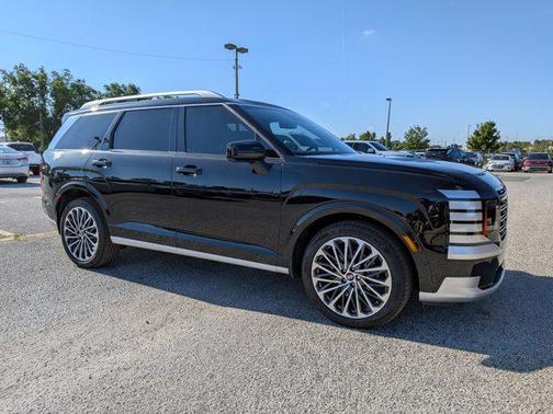 Abyss Black Pearl 2026 Hyundai Palisade Hybrid Calligraphy