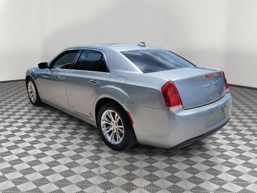 2015 Chrysler 300 S