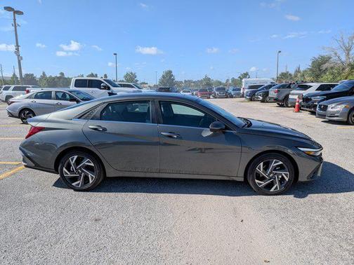 Amazon Gray 2026 Hyundai ELANTRA HEV Limited