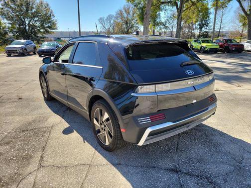 2025 Hyundai IONIQ 5 SEL