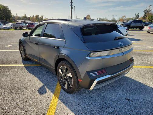 2025 Hyundai IONIQ 5 SEL