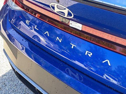 2025 Hyundai ELANTRA Sport