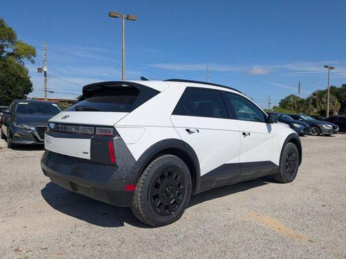 Atlas White 2025 Hyundai IONIQ 5 XRT